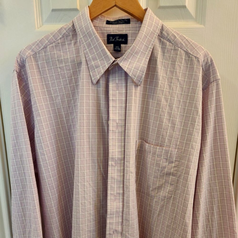 Paul Fredrick - Men's Dress Shirt - Size 17.5 / 35 - Lavender color